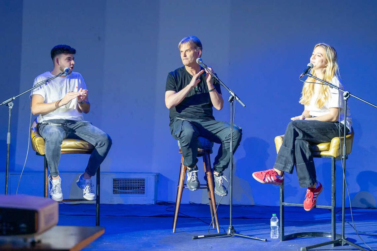 La Fiesta del Fútbol vibró con el clásico del Bernabéu La Fiesta del Fútbol vibró con el clásico del Bernabéu