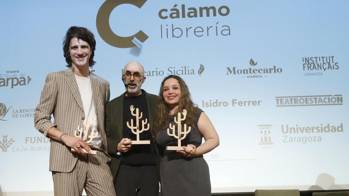 Alejandro Simón Partal, Eduardo Halfon y Elaine Vilar Madruga, ganadores del año pasado.