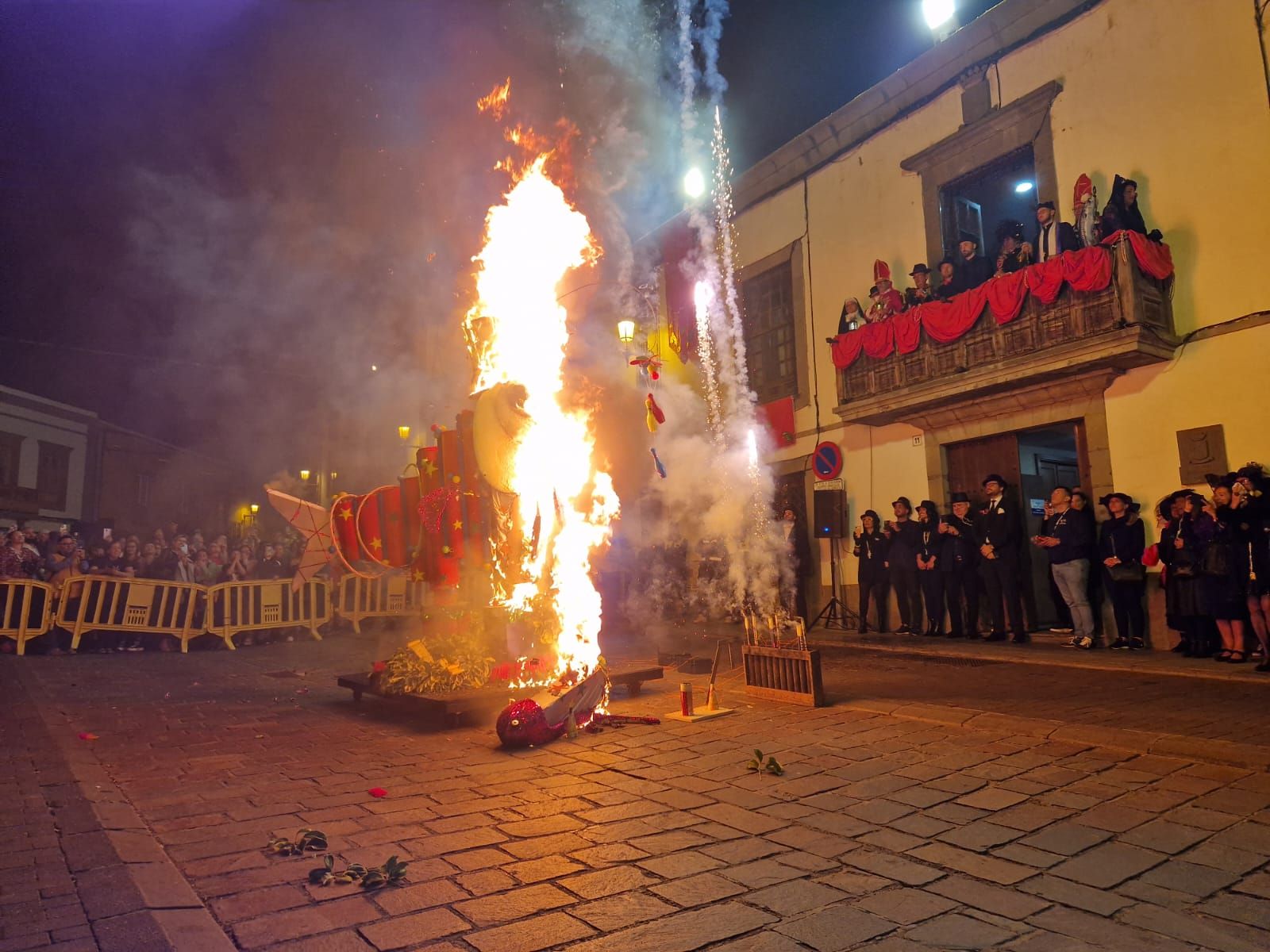 La sardina del Carnaval 2024 de Telde arde