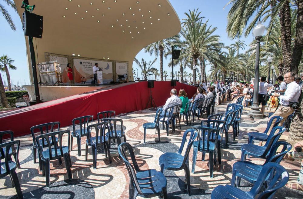 Entrega de los Premios a la Promoción del Uso del Valenciano en los "llibrets" de hogueras y barracas