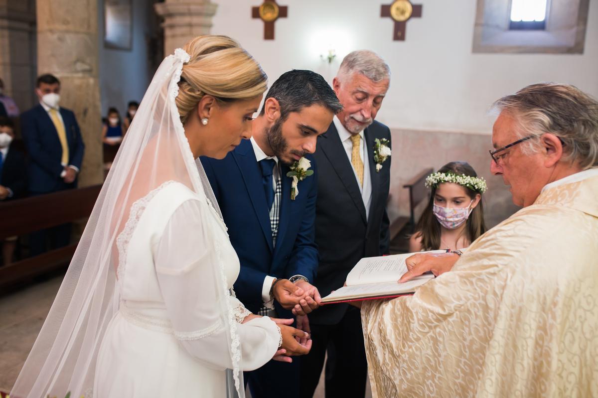 Pablo y Estela durante su boda el año pasado