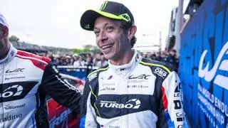 Valentino Rossi desata la 'locura' en Le Mans