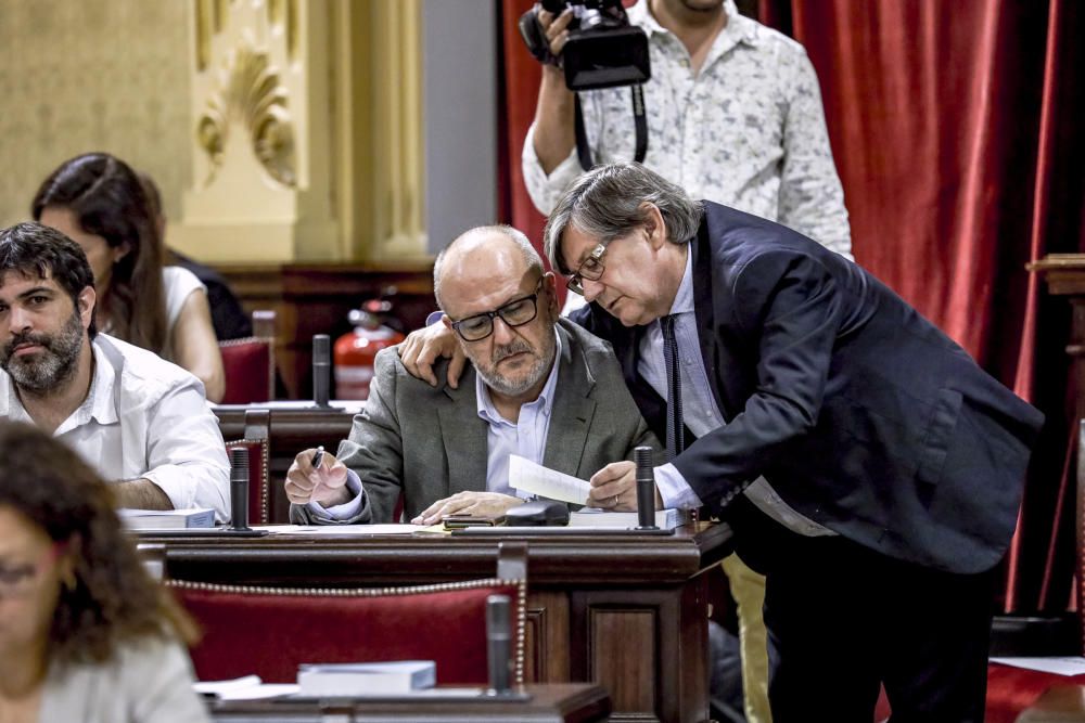 Pleno del Parlament constitución de la nueva mesa