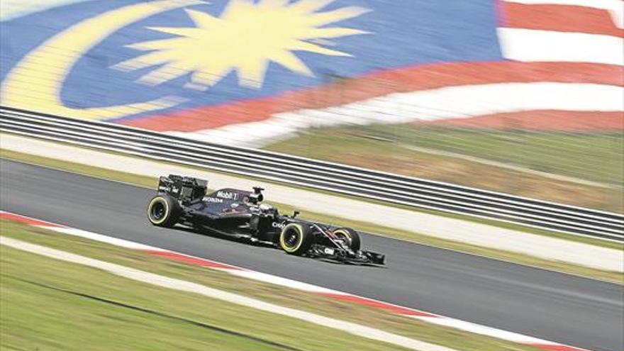 Alonso confía en las mejoras de Honda