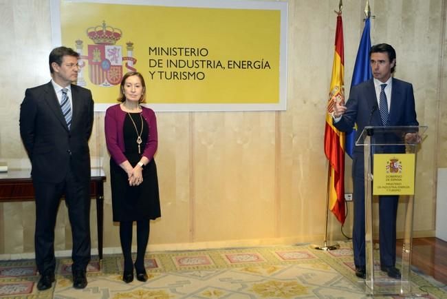 El canario Ángel García recibe la Orden al Mérito Civil