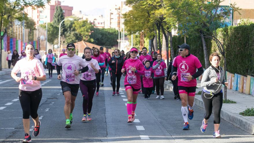 Carrera solidaria contra el cáncer de mama
