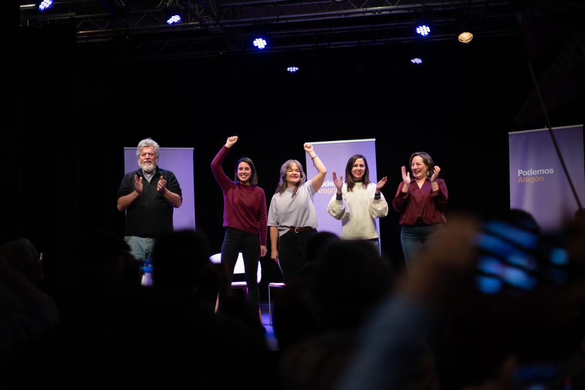 Acto de Podemos Aragón con Ione Belarra, Irene Montero y Juantxo López de Uralde con el lema 'Salvemos el Maestrazgo'