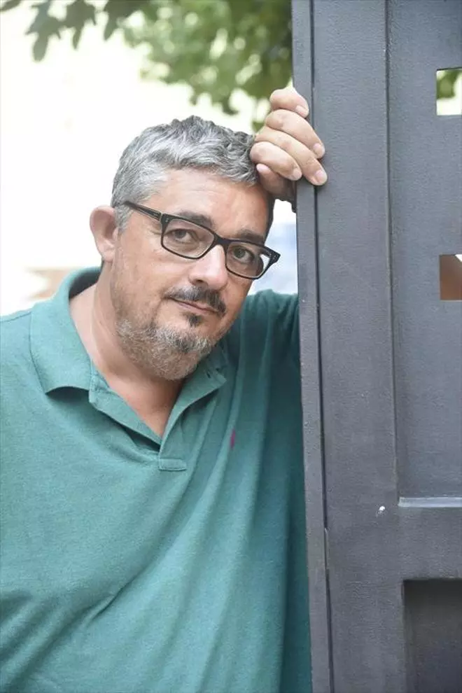 Rafa Cervera: «El que he volgut fer sempre és escriure ficció»