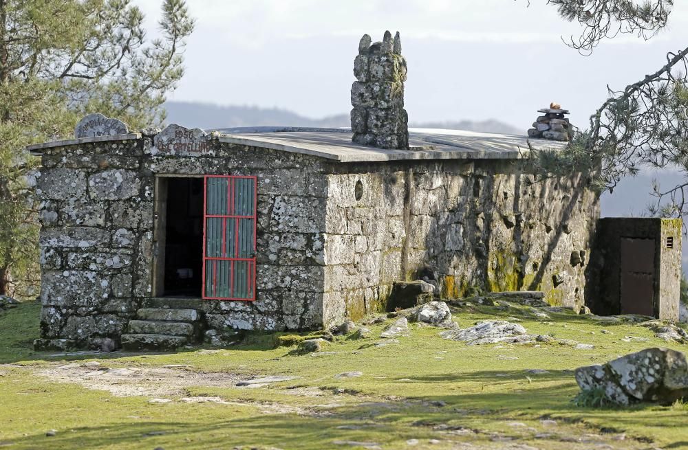 Baiona reforma el mirador de O Cortelliño