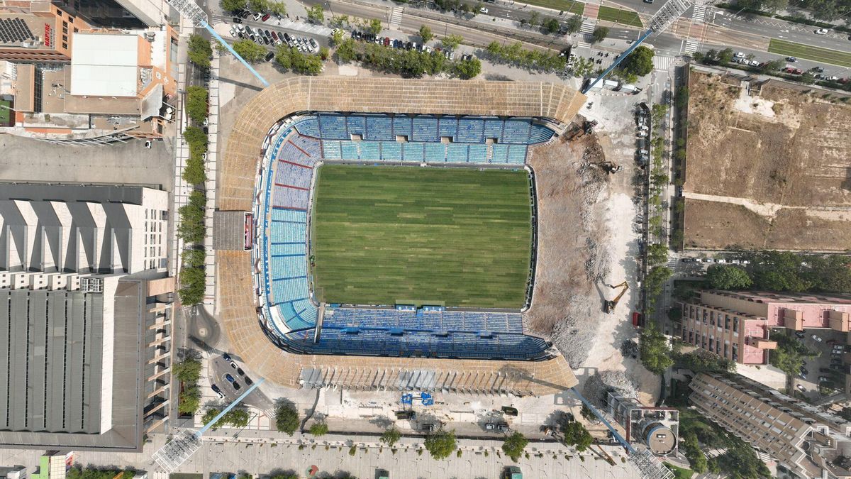 Obras de demolición de la Romareda. Imágenes de dron a 23 de agosto de 2024