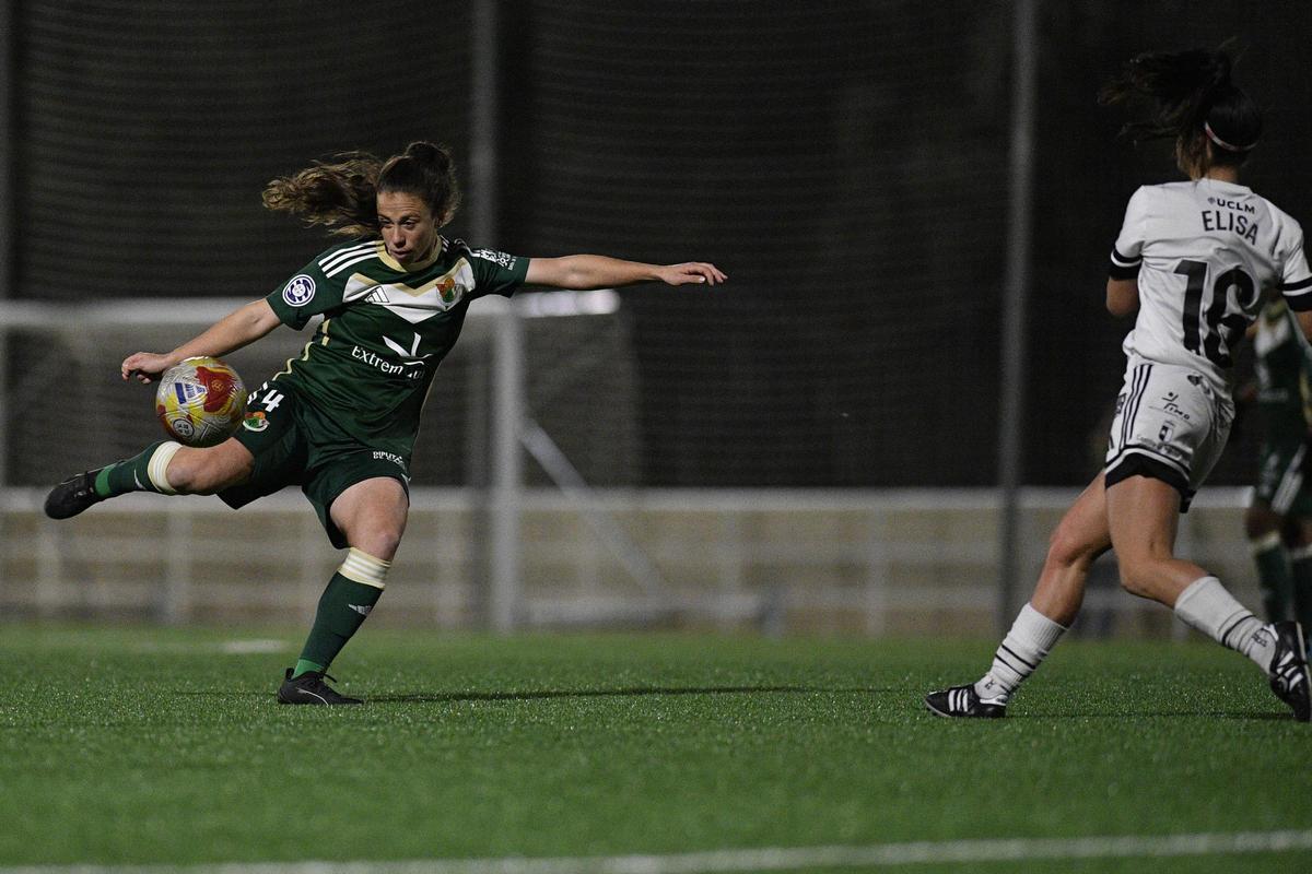 Fotogalería: Las imagénes del Cacereño Femenino-Fundación Albacete