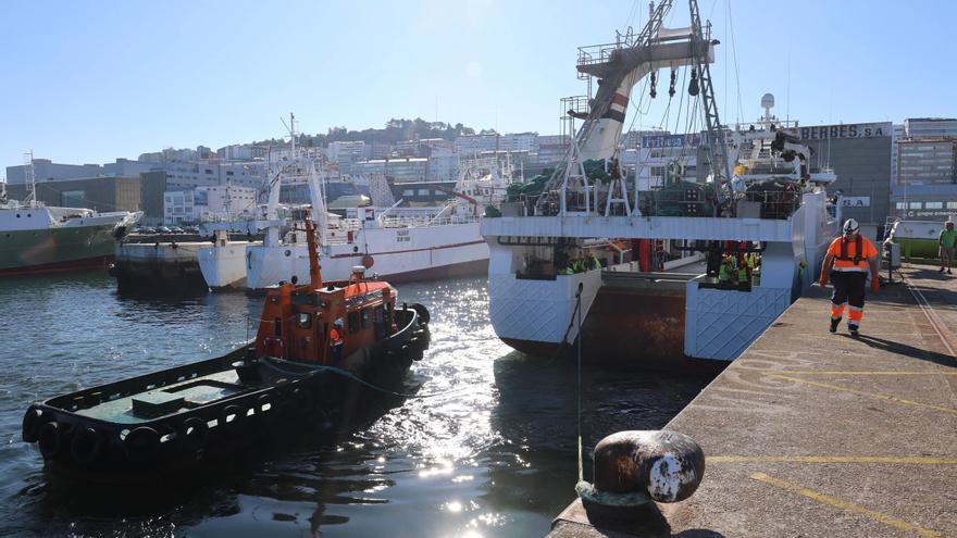Malvinas baraja la quinta subida del coste de licencias de la flota gallega desde 2017
