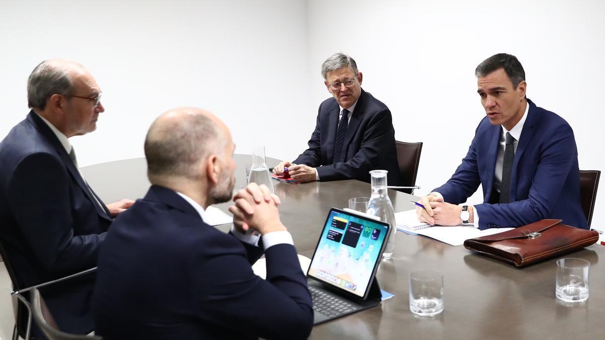 El presidente Sánchez, con Puig, en la reunión mantenida en noviembre con Ascer.