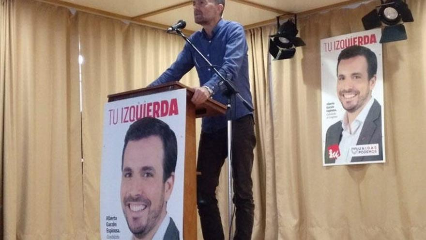 Antonio Maíllo en un acto en Teba.