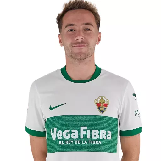 Marc Aguado Pallarés, Centrocampista