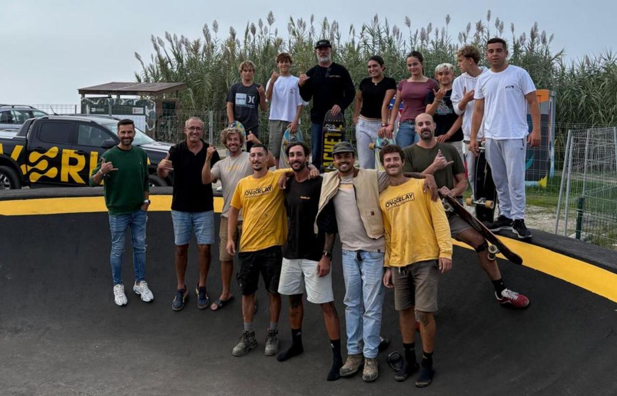 Presentación de la pista de pista de surf-skate de Patos