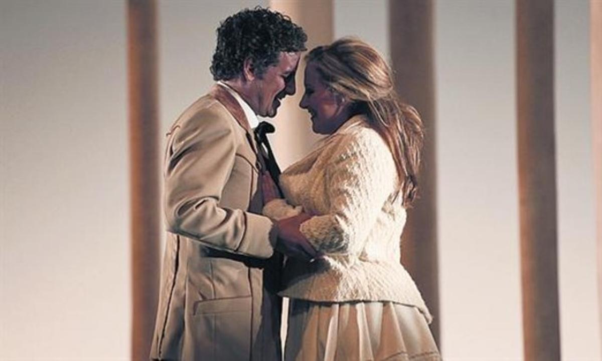 Juan Diego Flórez i Diana Damrau, en un moment de la funció. Juan Diego Flórez i Diana Damrau, en un moment de la funció.