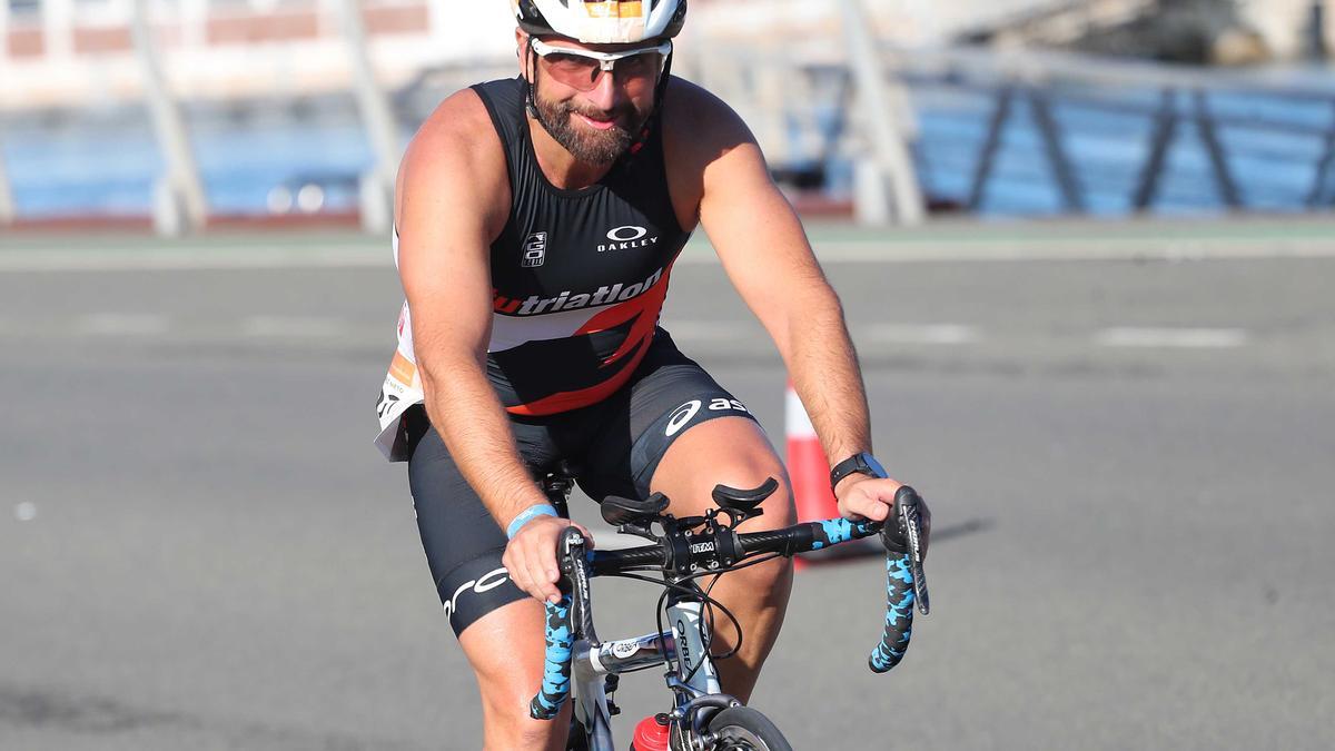 Búscate en las imágenes del campeonato de Europa de Triatlón . Distancia Olímpica