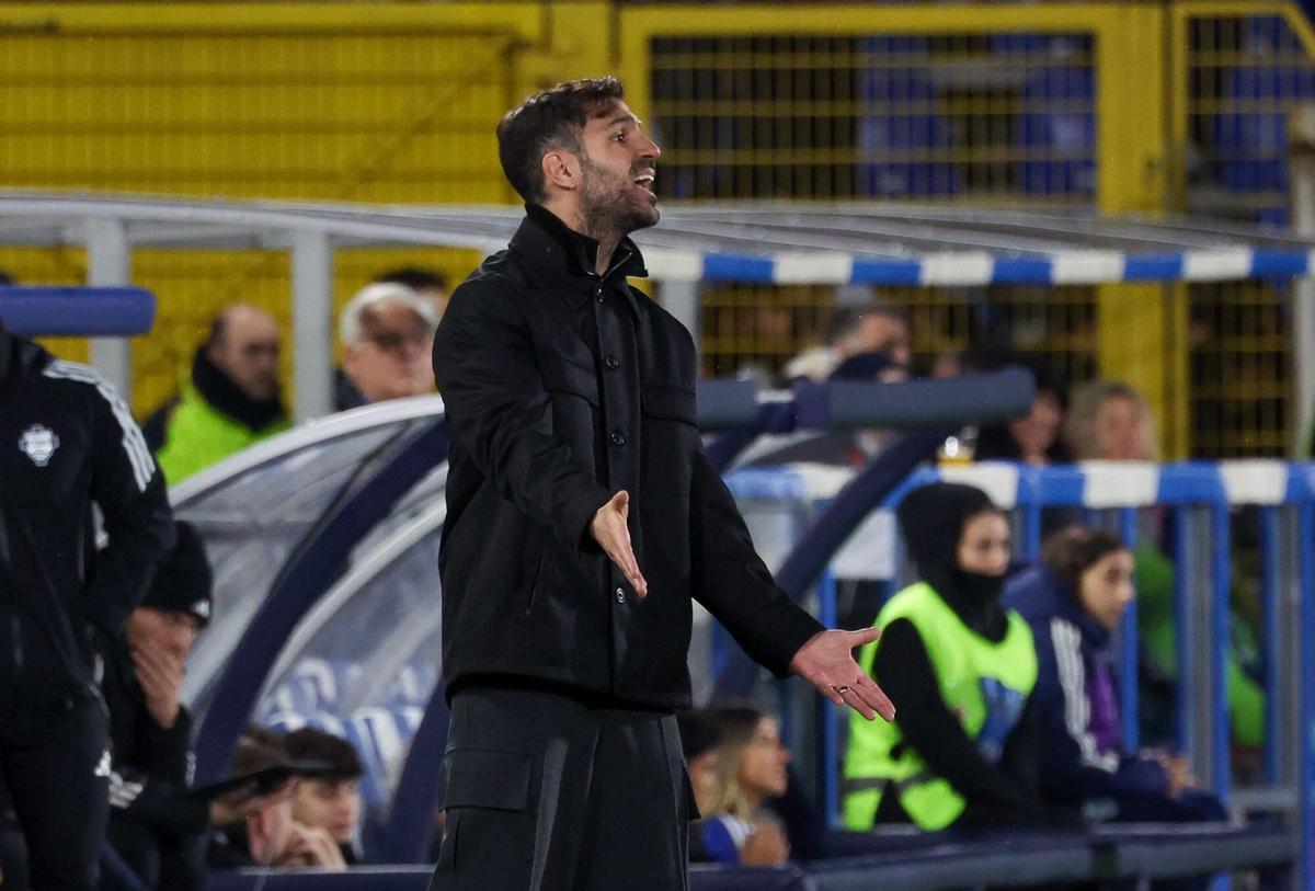 El entrenador del Como 1907, Cesc Fàbregas