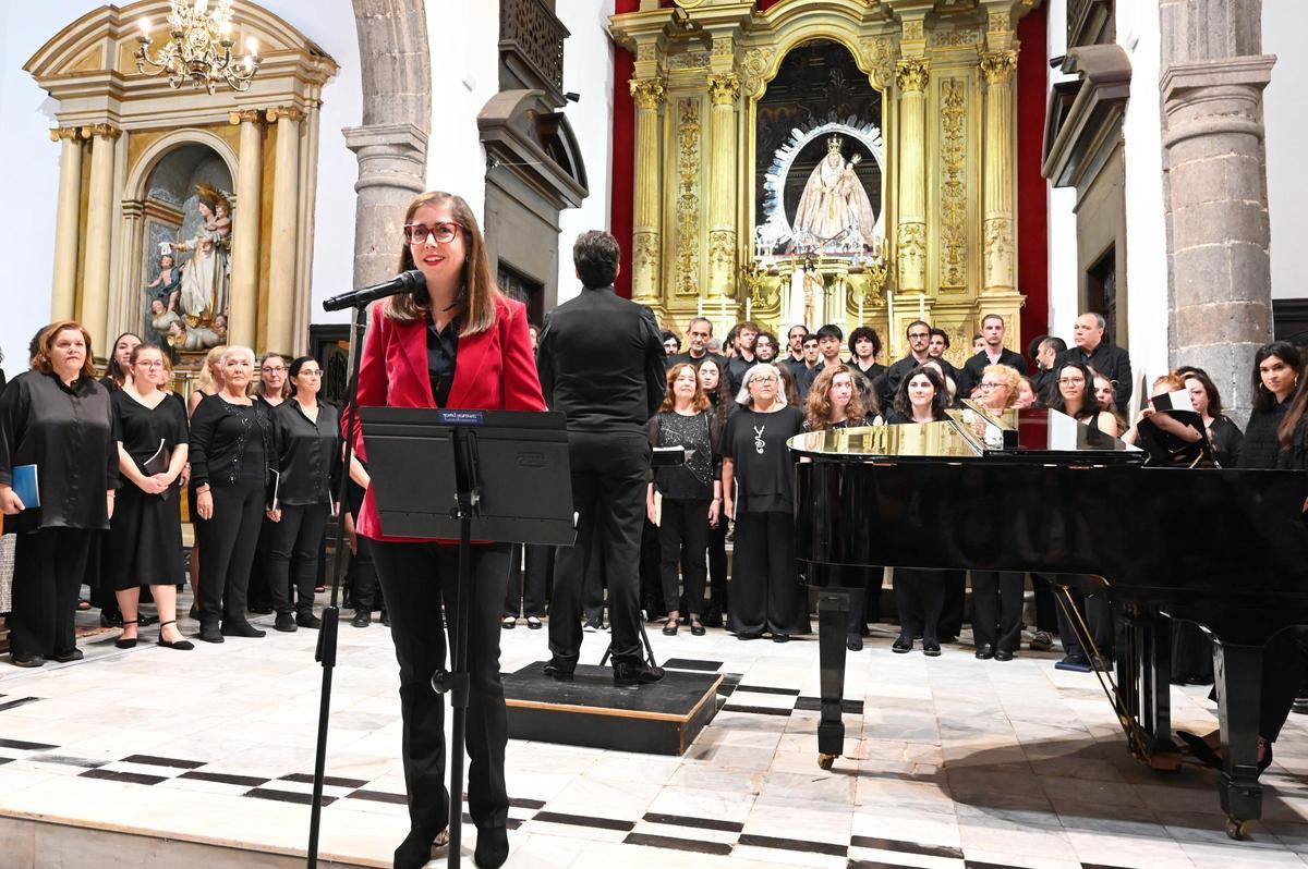 Coros en la Iglesia de Santa María de Guía.