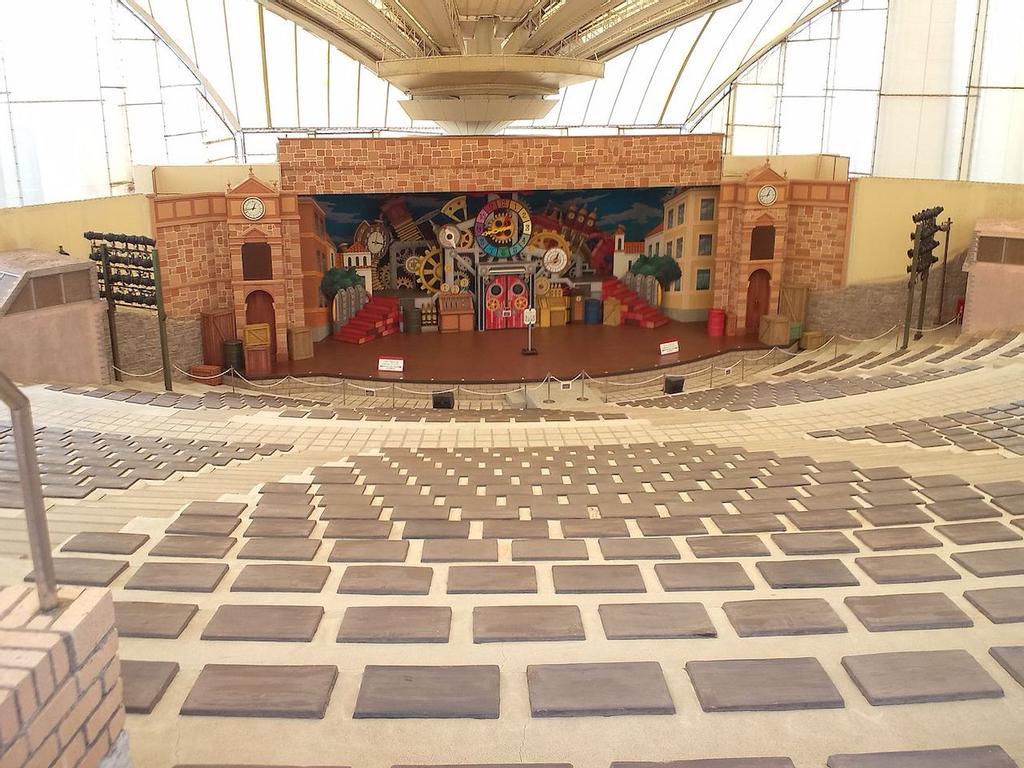 Ruinas romanas de Sagunto, en Villa España, Shima.