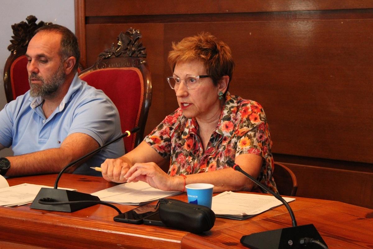 La teniente de alcalde y portavoz de IU, Mª Ángeles Llorente