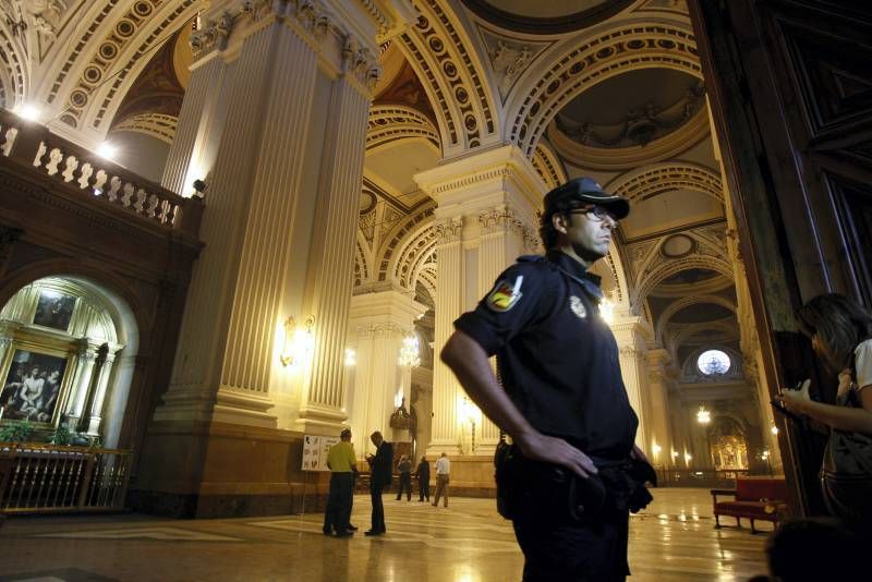 Fotogalería: Explosión en el interior de la basílica del Pilar