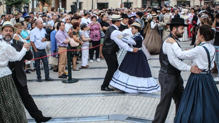 La II Semana Modernista llena hoteles y atrae a miles de personas