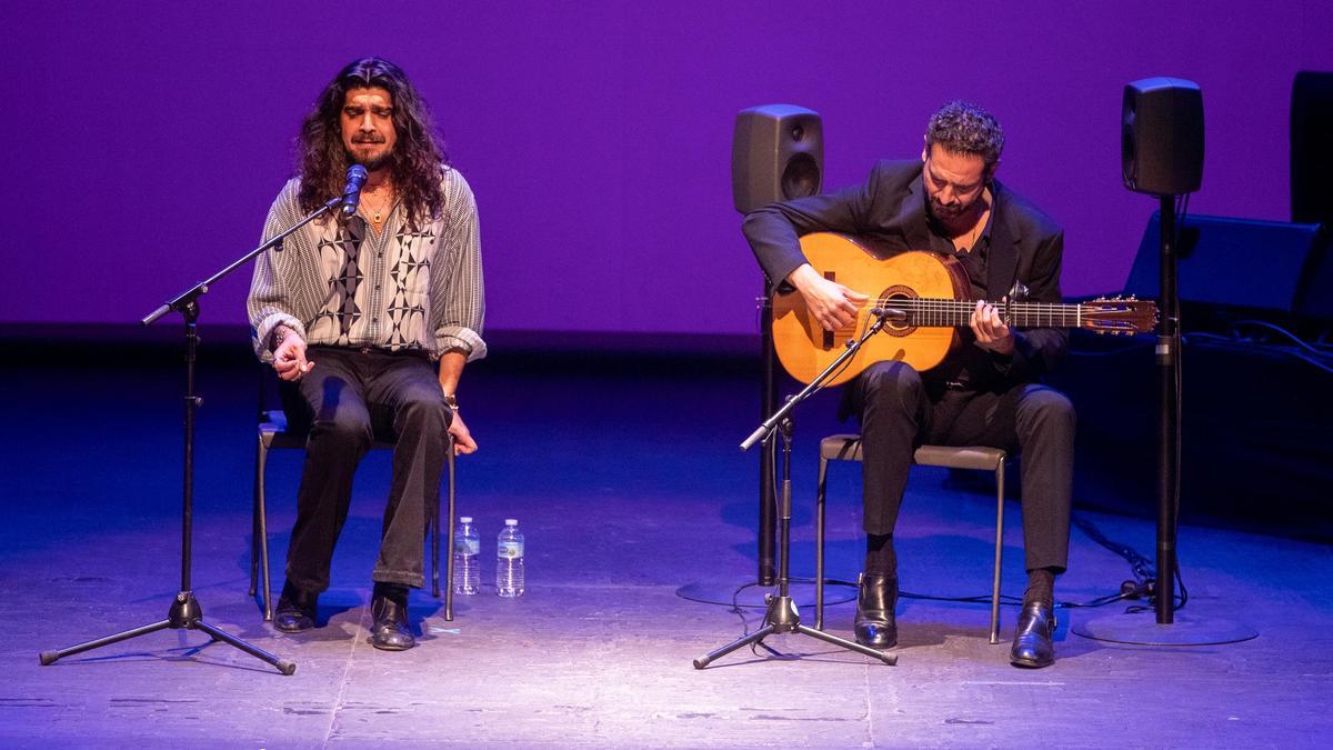 Israel Fernández y Diego del Morao, el viernes en el Auditorio Víctor Villegas