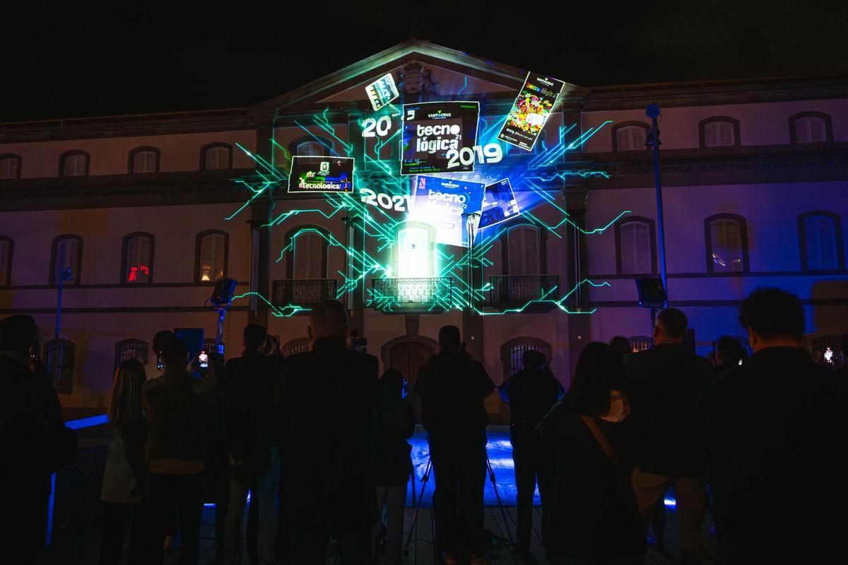 Presentación de Tecnológica Santa Cruz.