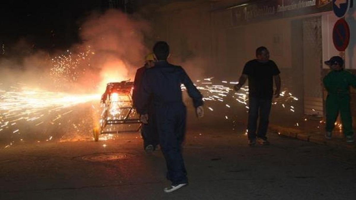 Los petardos han sido motivo de controversias por cómo afectan a personas y animales