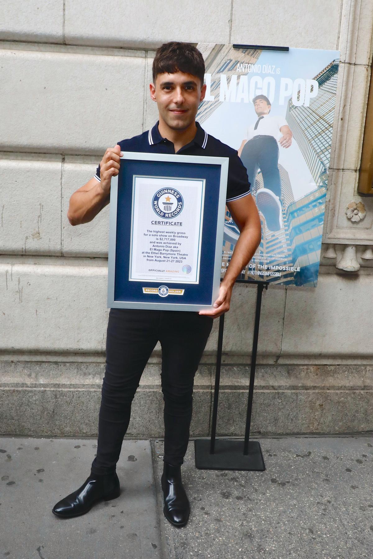 El éxito del Mago Pop es internacional, consiguiendo ser el espectáculo de una sola persona más vendido en Broadway
