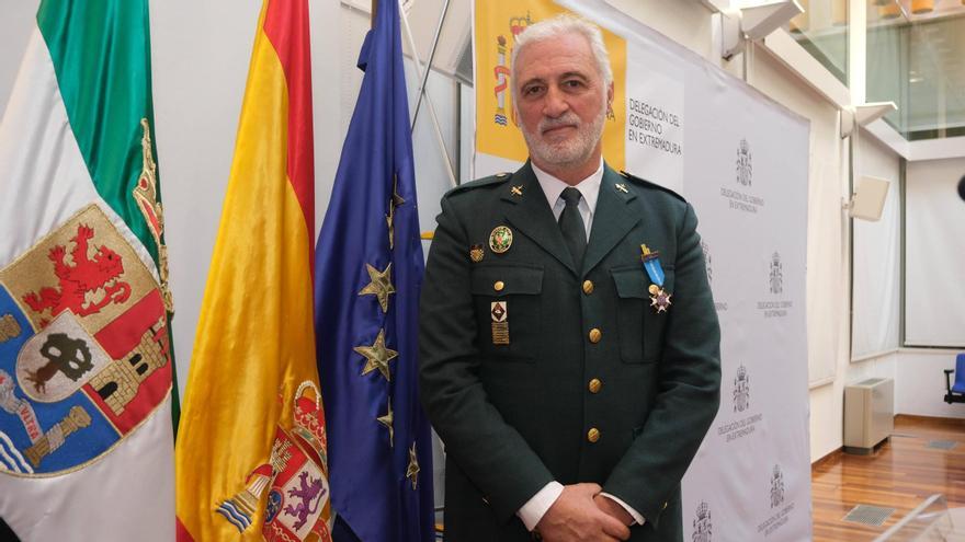 Jesús Baena con la medalla, ayer.