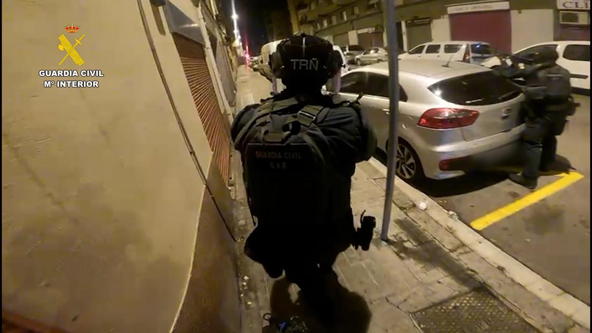 Guardia Civil procede a la detención de un presunto yihadista en Barcelona