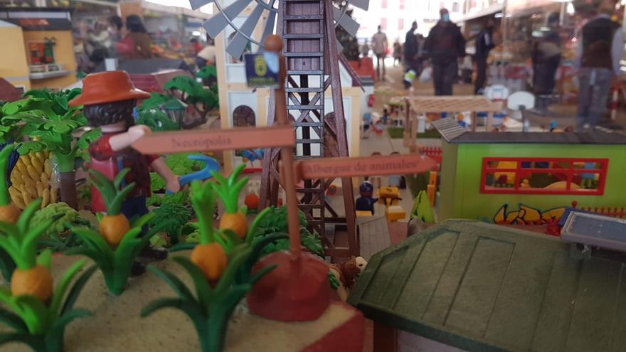 Telde refleja su sociedad y actividad económica en un diorama en el Mercado Municipal