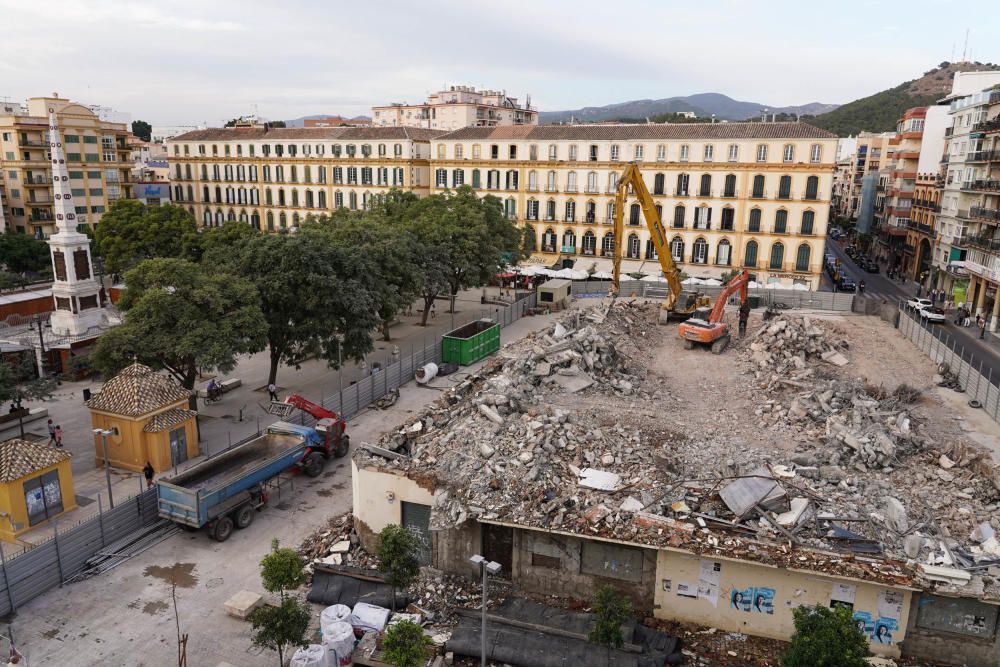 Así queda la plaza de la Merced sin el edificio del Astoria.