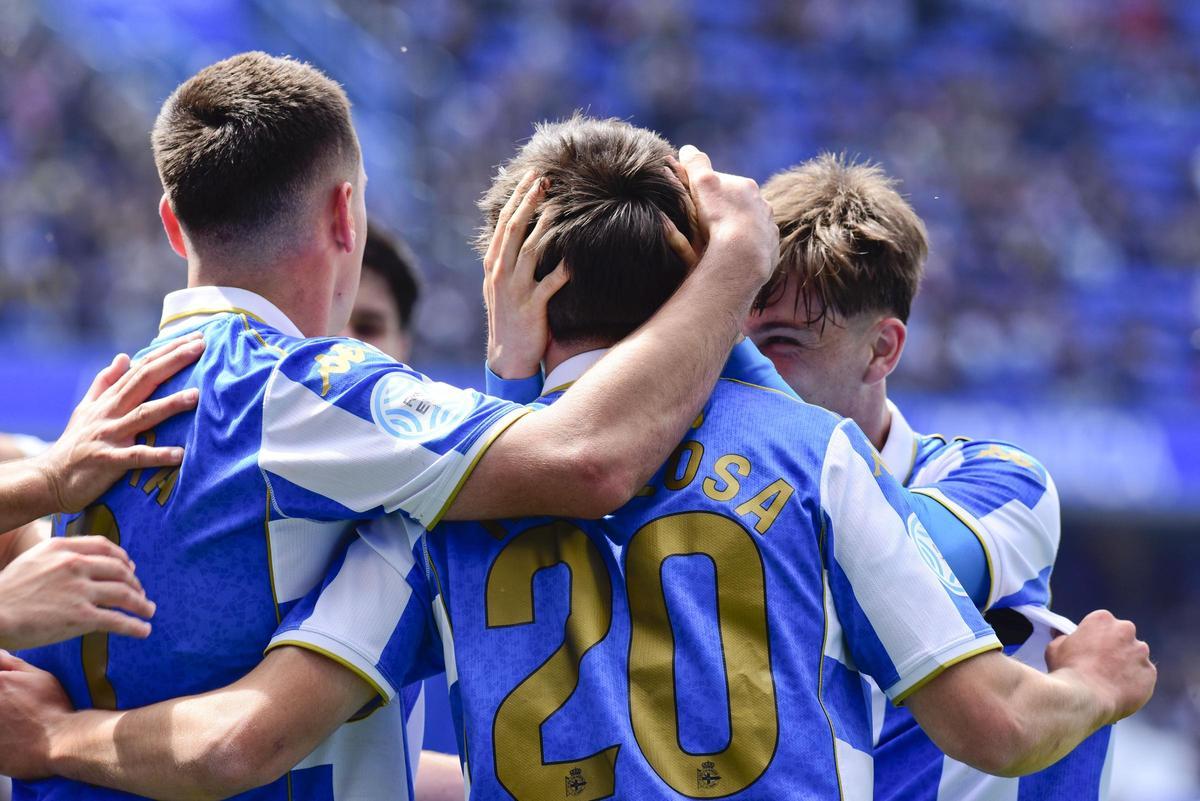 Fabril 3 - 0 UD Ourense: las puertas de bronce se abren para el filial blanquiazul
