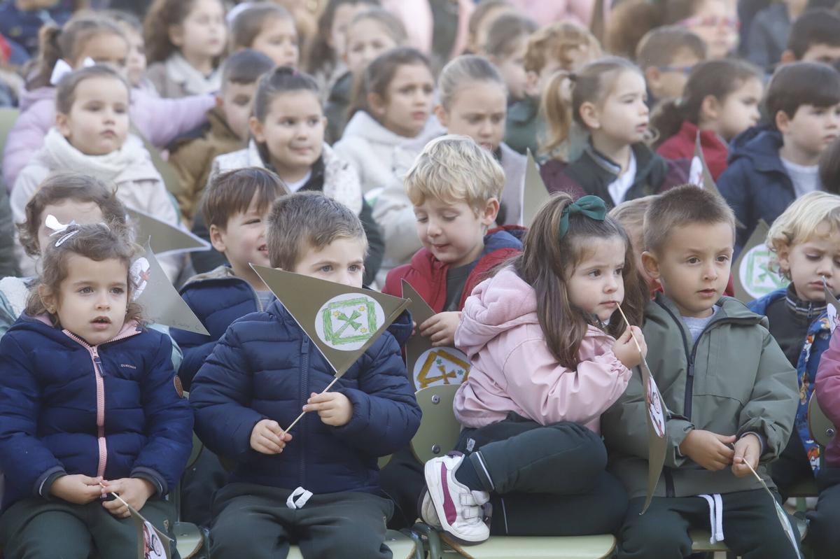 La comunidad educativa del Virgen del Carmen celebra a San Juan de la Cruz