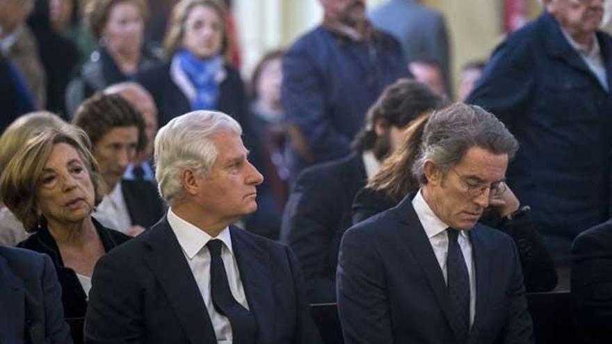 Funeral en recuerdo de la Duquesa de Alba.