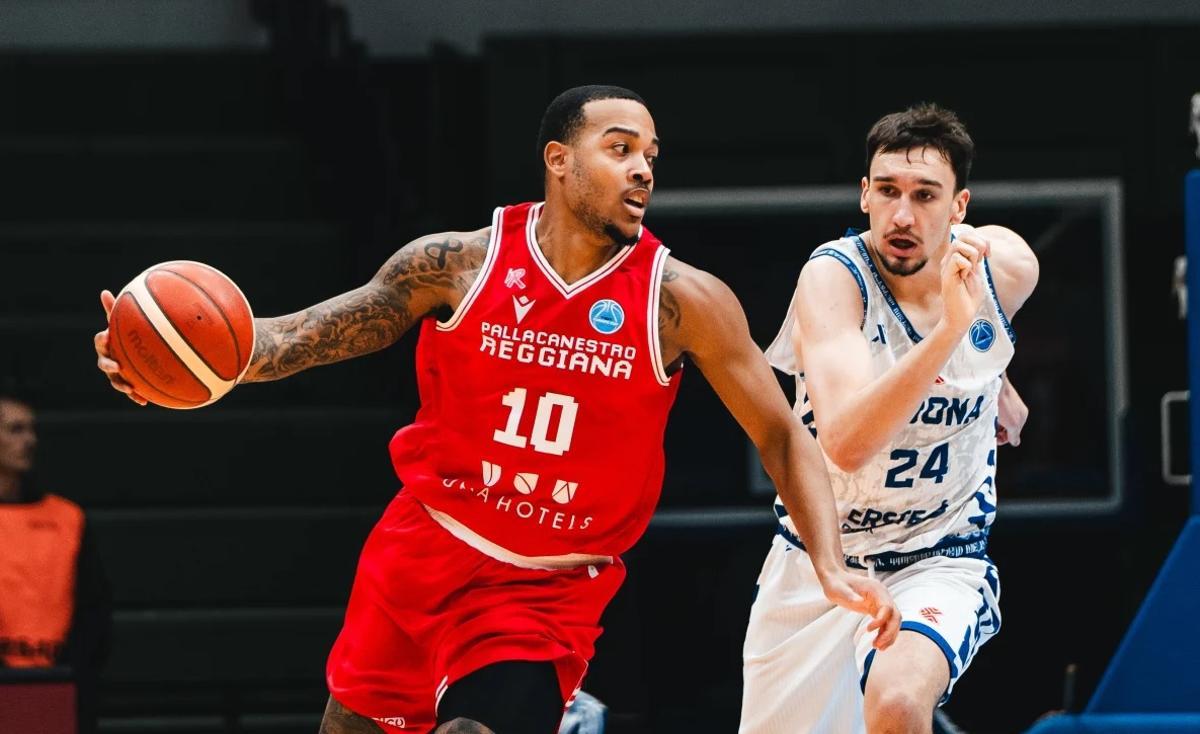 Troy Caupain, exjugador del UCAM Murcia, con el Pallacanestro Reggiana esta temporada.