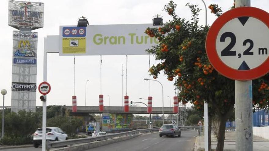 Fomento propone prolongar Tres Forques para mejorar los accesos a la avenida del Cid