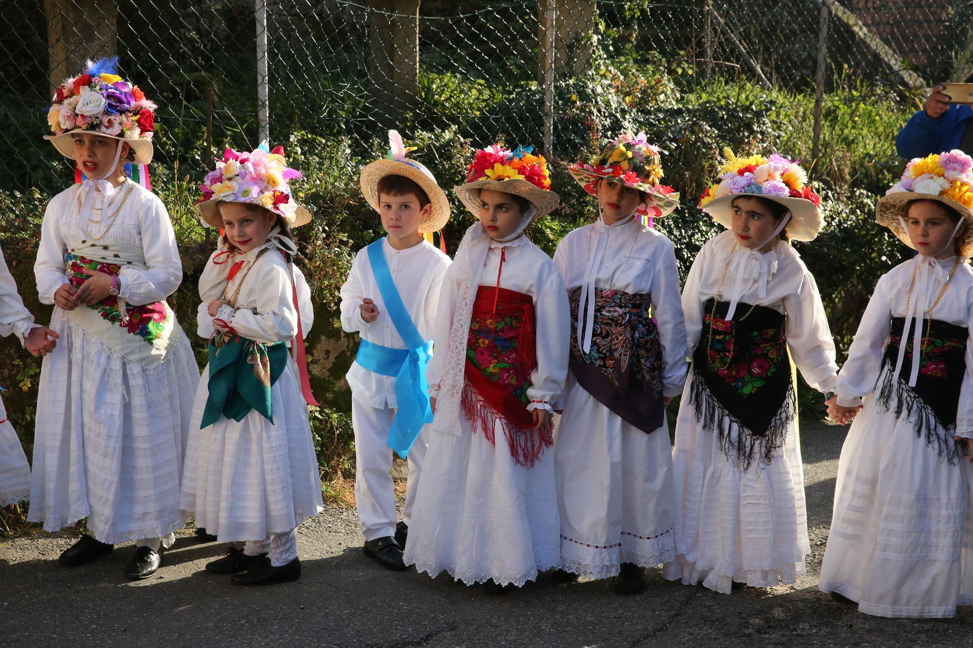 Las damas y galanes copan la atención en Meira