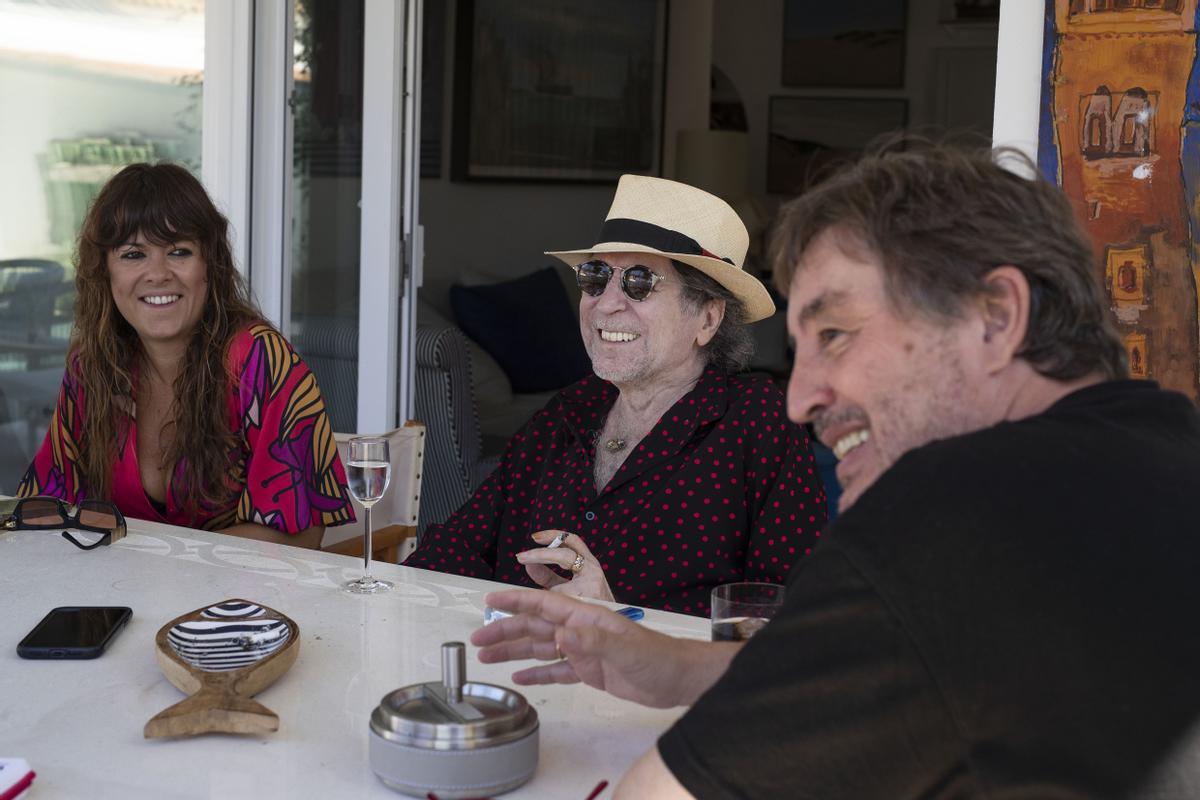 Vanesa Martín, Joaquín Sabina y Luis García Montero.