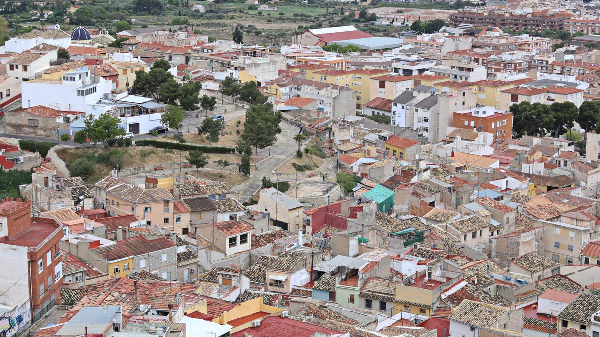 Panorámica del casco antiguo de Petrer.