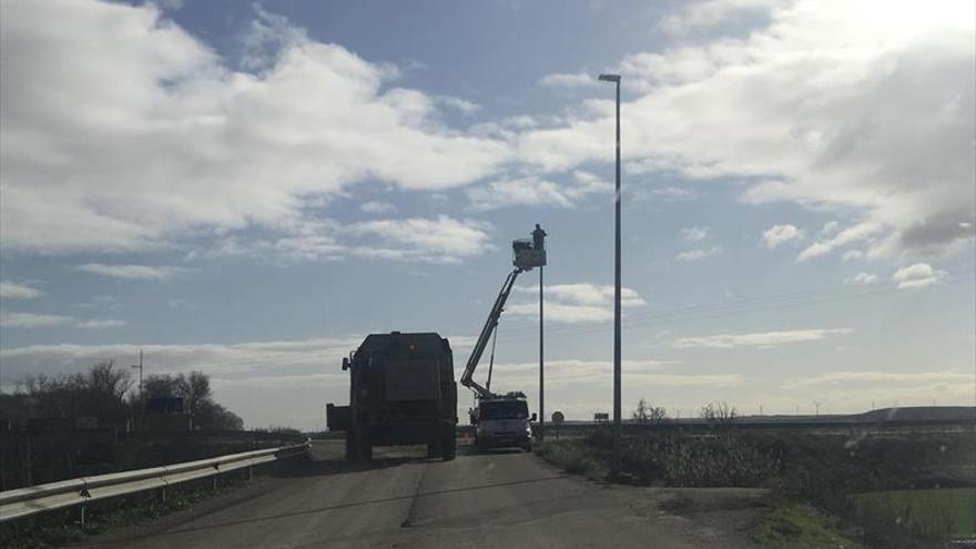 El ayuntamiento invierte en mejoras en eficiencia y caminos rurales