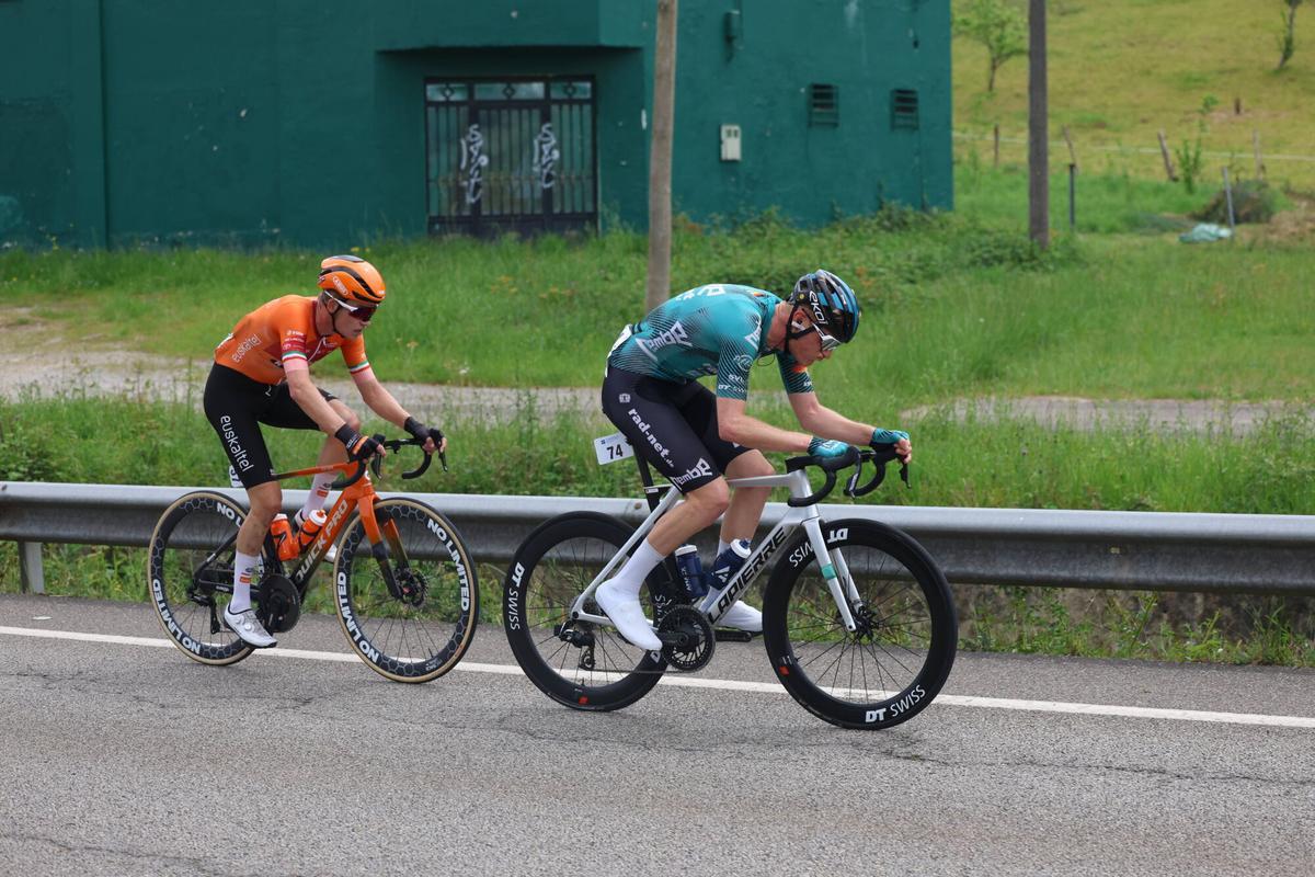 EN IMÁGENES: Así fue la segunda etapa de la Vuelta Ciclista a Asturias