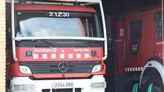 Una ambulància i un camió xoquen a Sant Martí de Sesgueioles sense deixar ferits