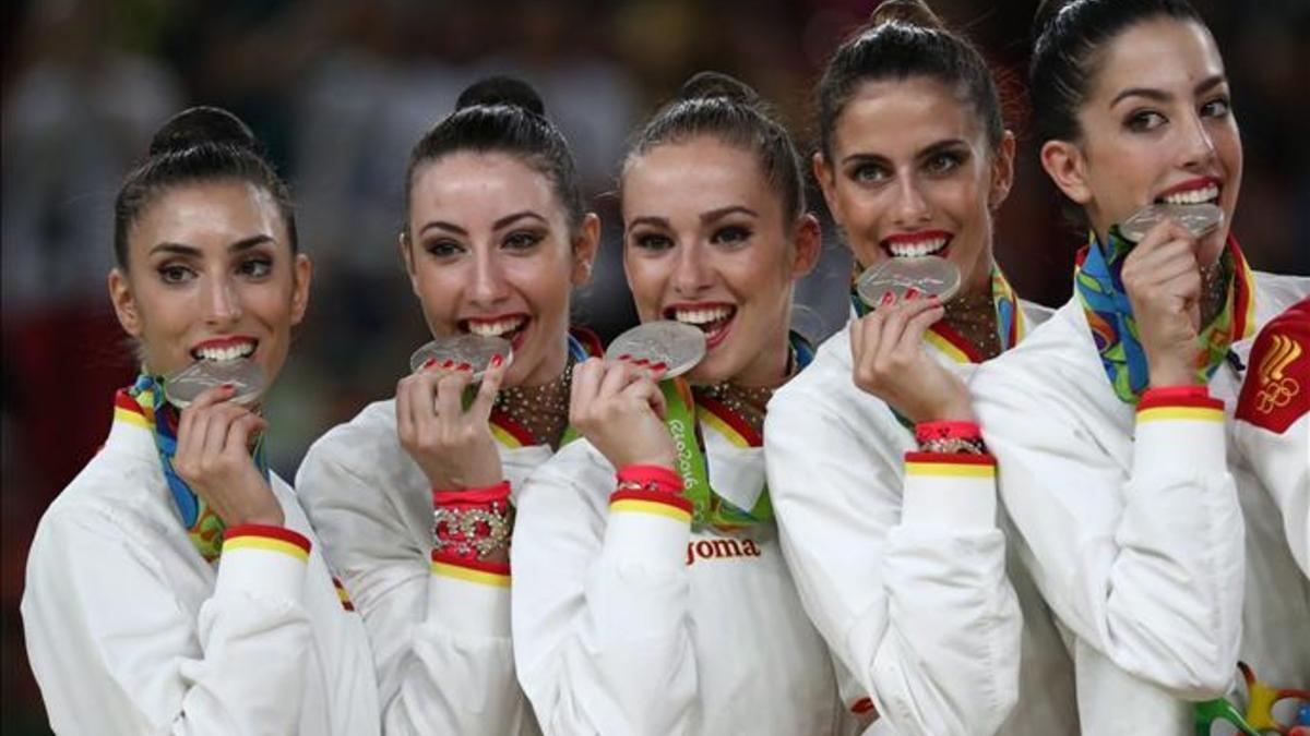 Felicidad total en el equipo español de gimnasia rítmica