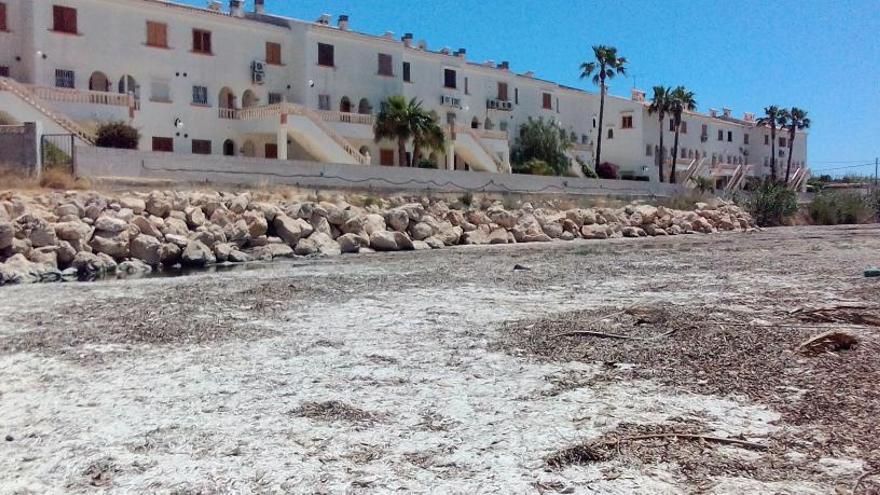 Acuerdo para retirar el «tapón» que pudre el agua del río Girona