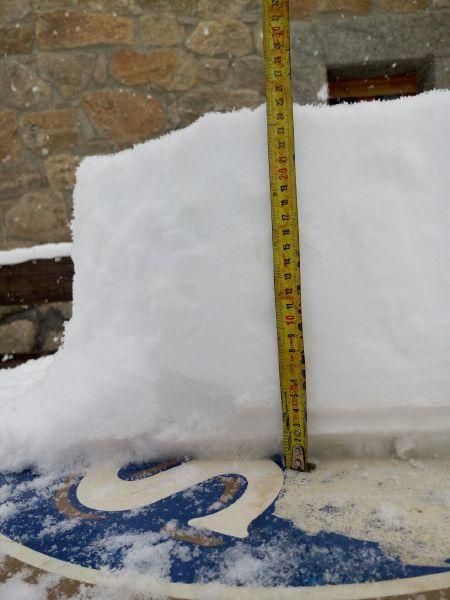 La nieve persiste en la comarca de Sanabria